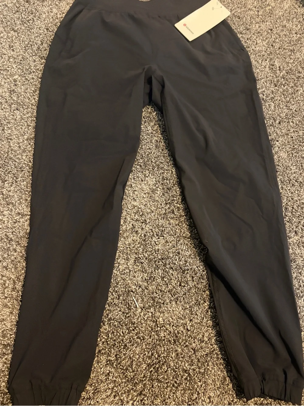 Woman’s Black Jogger Pants